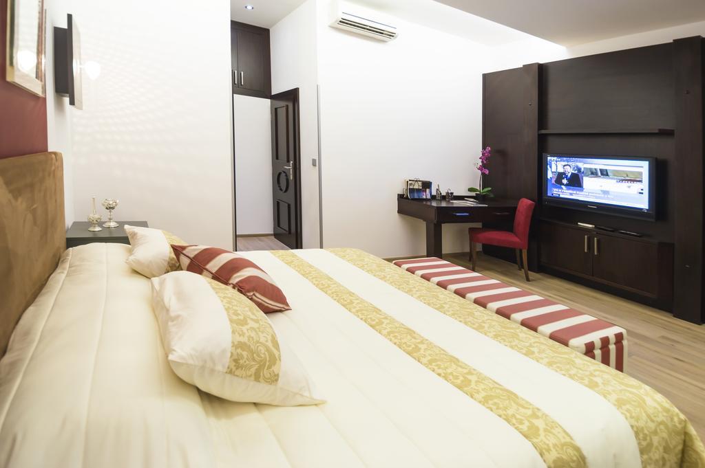 Luxury Apartments Pricna Prague Luaran gambar
